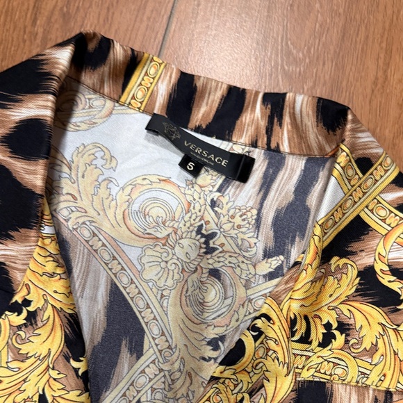 Versace Leopard Print Button Down Shirt with Gold Details - Picture 2 of 3